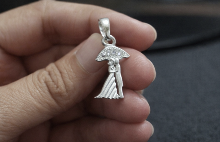 Pendant.